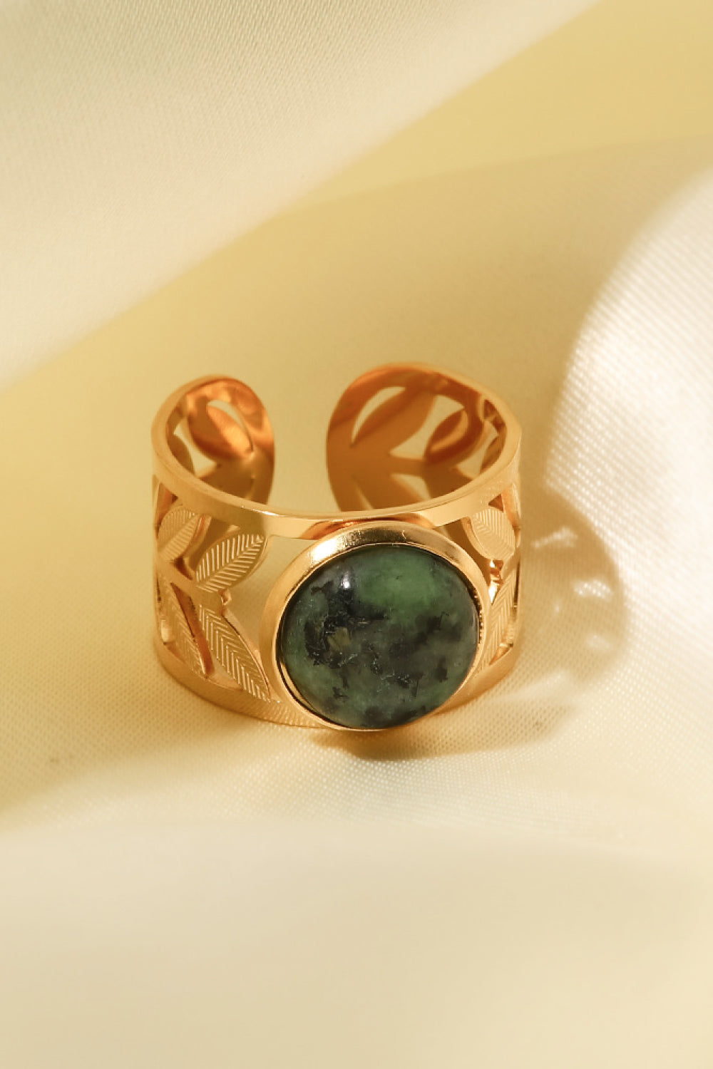 18k Gold Plated Malachite Leaf Ring - Tote and Lounge