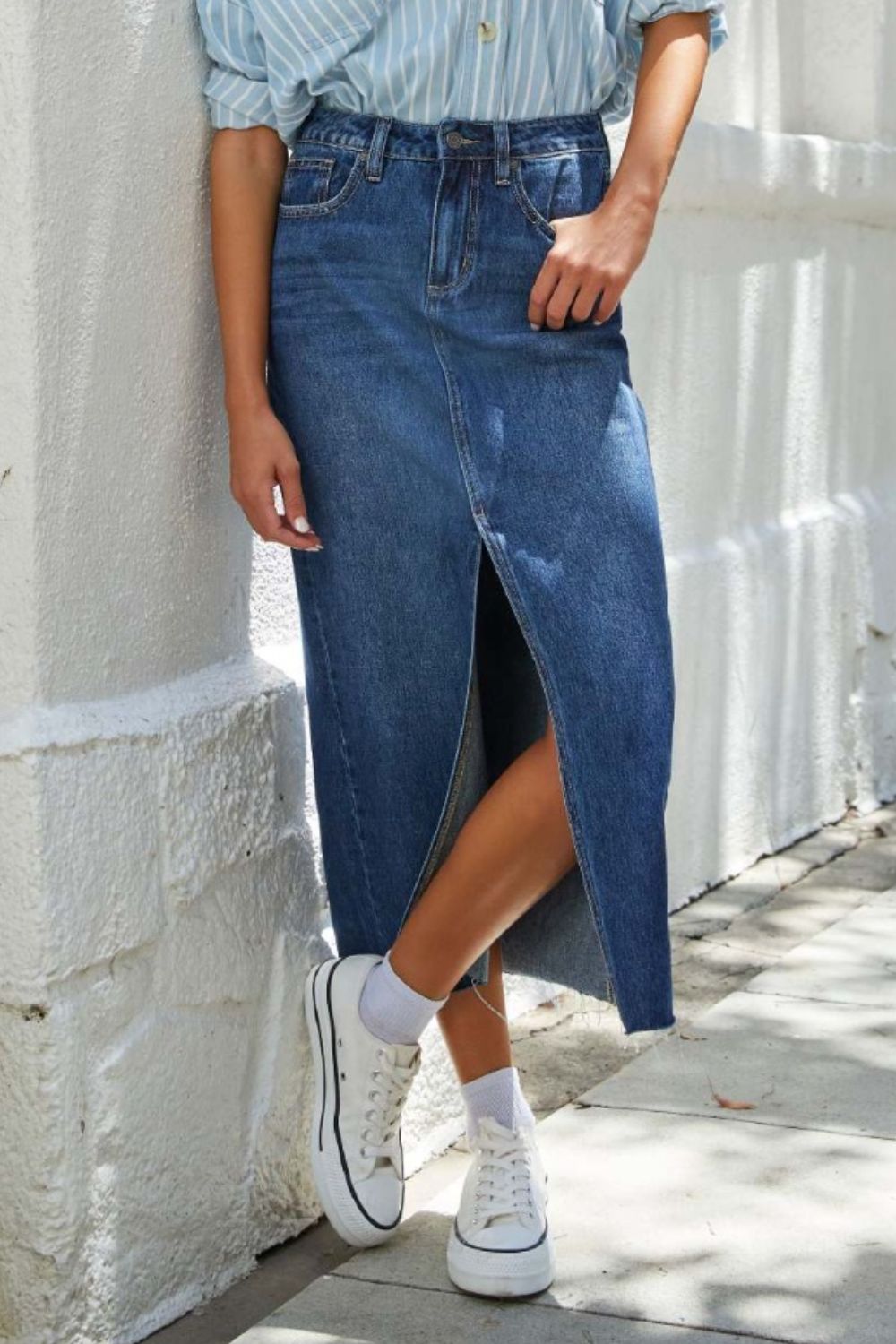 Slit Raw Hem Midi Denim Skirt - Tote and Lounge