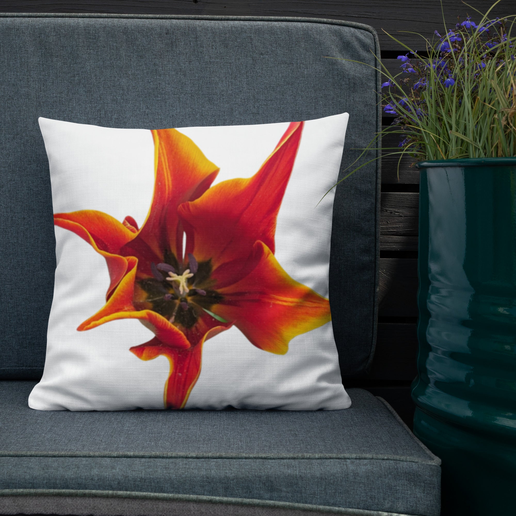 Lily Premium Pillow