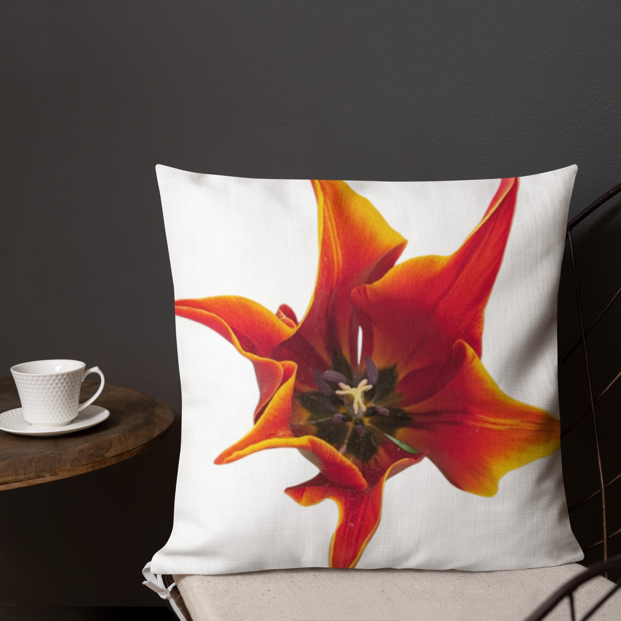 Lily Premium Pillow