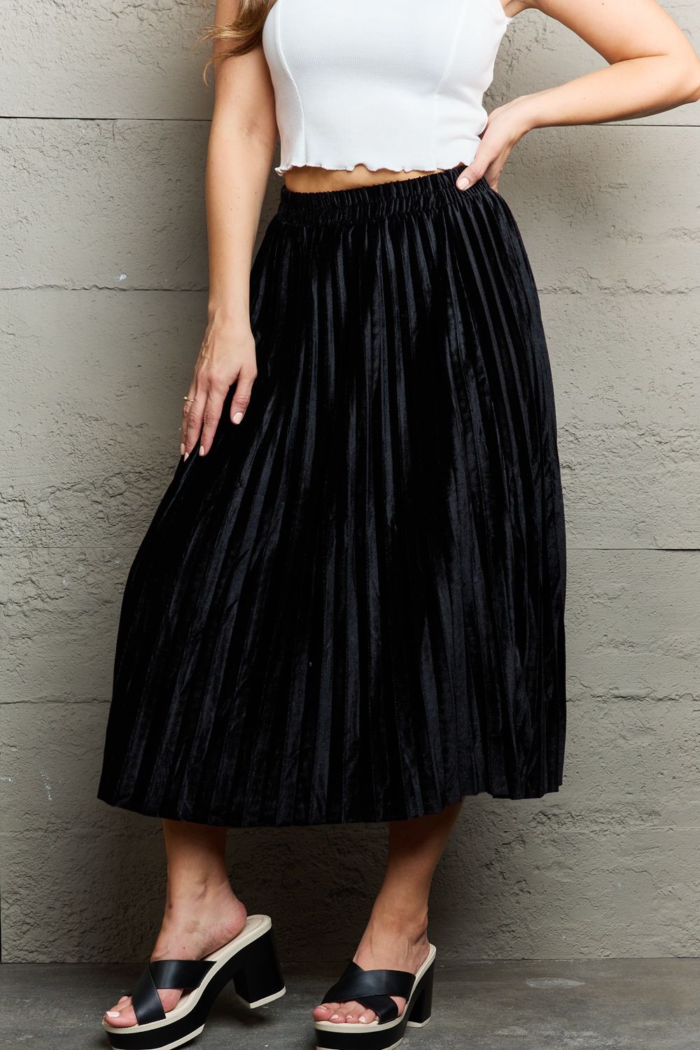 Ninexis Accordion Pleated Flowy Midi Skirt - Tote and Lounge