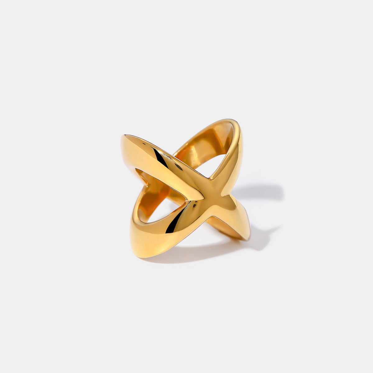 18K Gold-Plated Crisscross Ring - Tote and Lounge