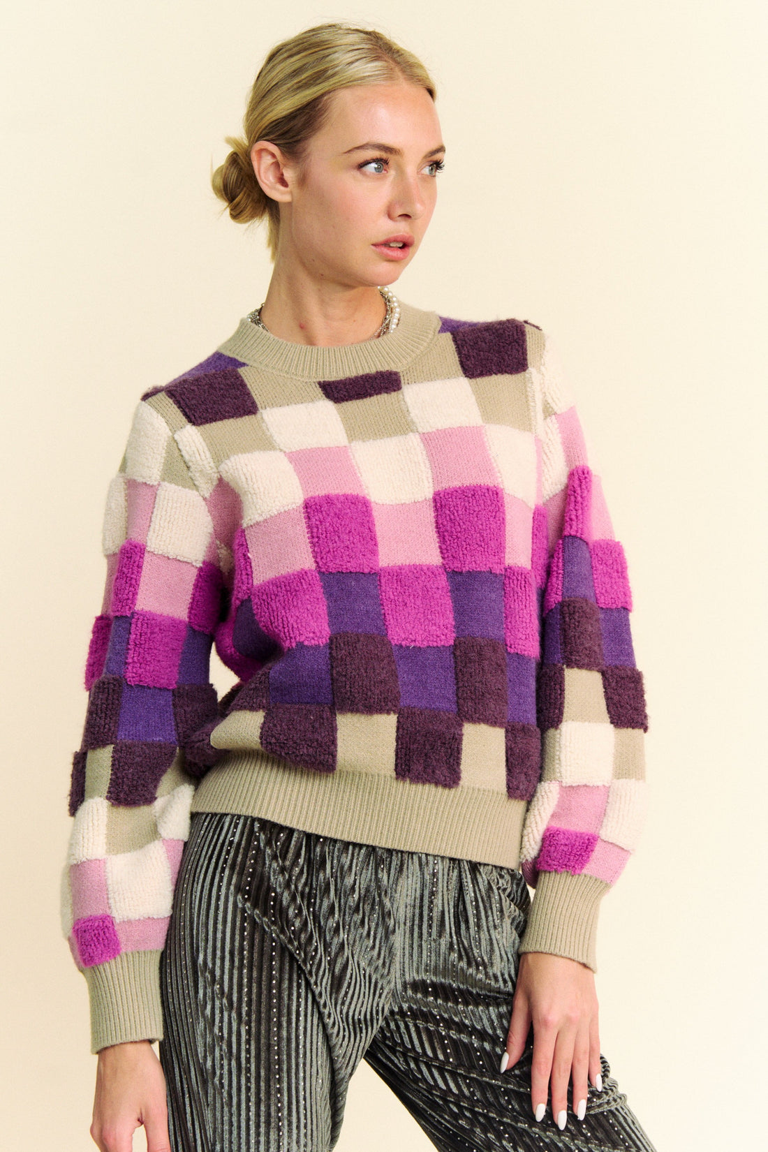 Davi &amp; Dani Checkered Round Neck Long Sleeve Sweater