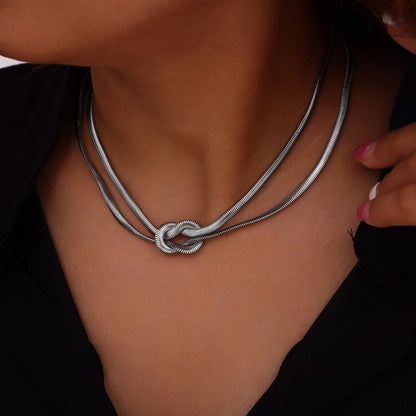 Titanium Steel Knot Necklace - Tote and Lounge