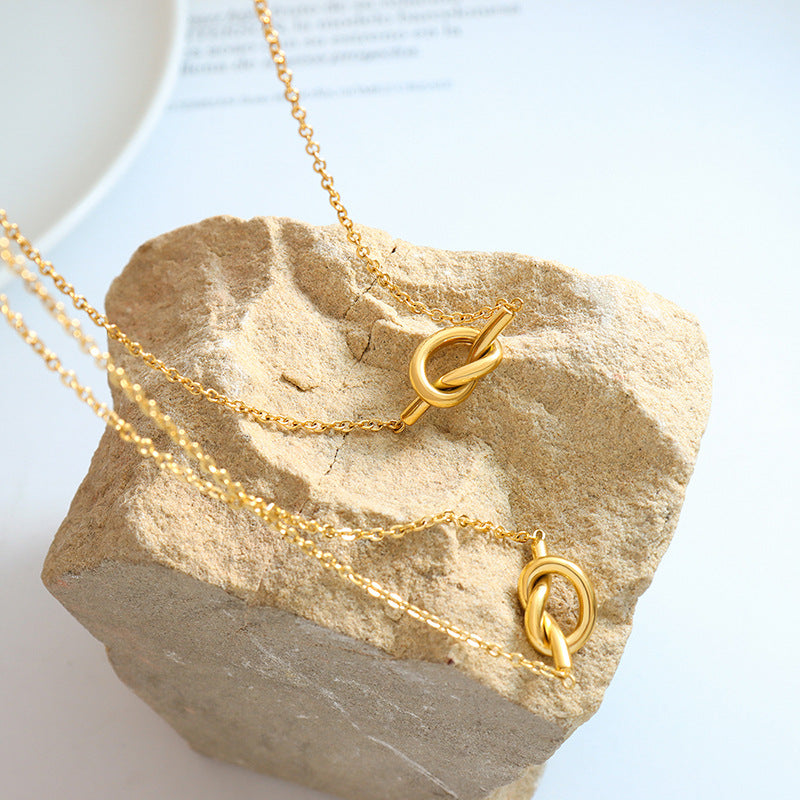18K Gold-Plated Titanium Steel Knot Necklace - Tote and Lounge